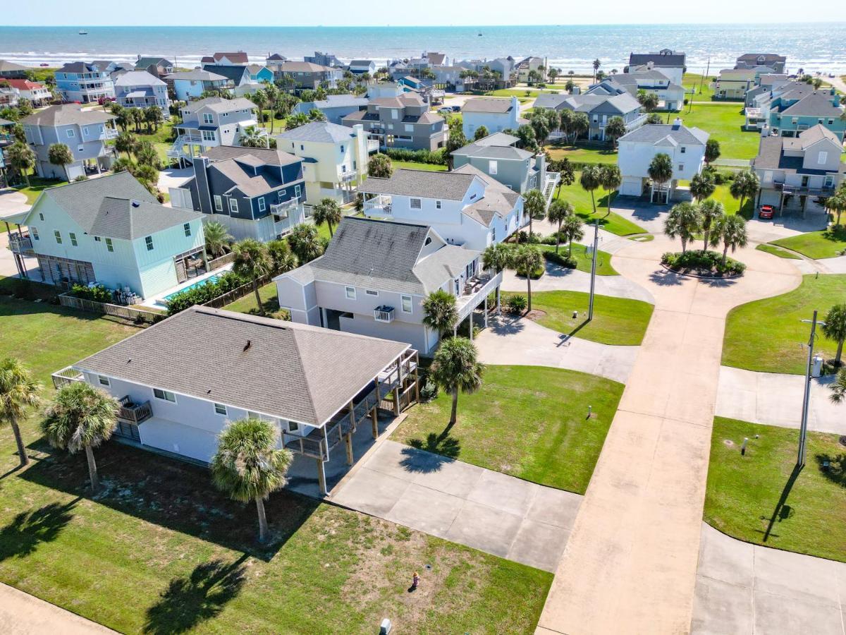 Relax At Our Beach Haven - Pet Friendly Galveston Exterior photo